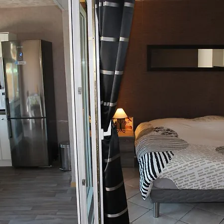 David Jacky Ferienhaus *